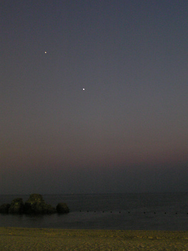 Jupiter and Venus at beach